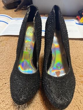 Black Sparkle Women's Dress Pumps